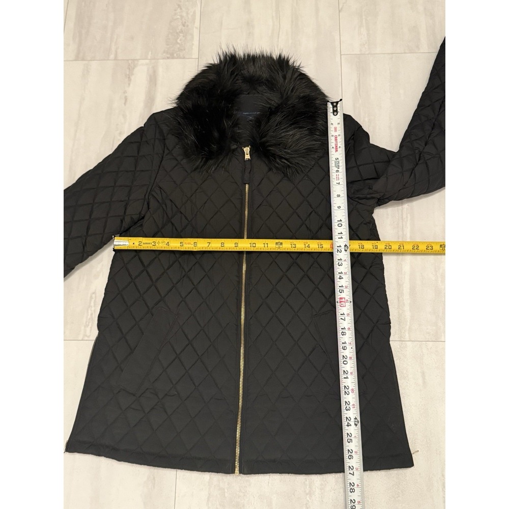 Tommy Hilfiger Black Long Puffer Jacket With Removable Faux Fur Collar Side Zips - Picture 10 of 12